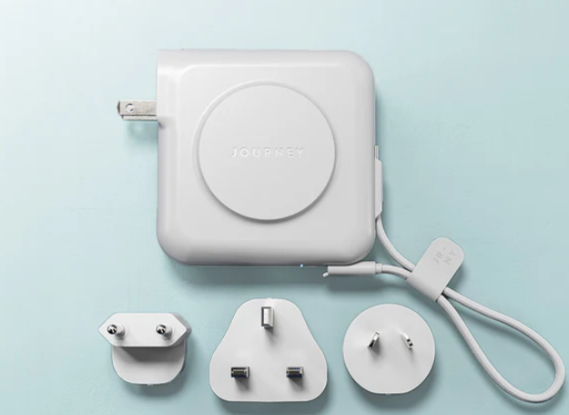 AXIE Portable Fast Charger